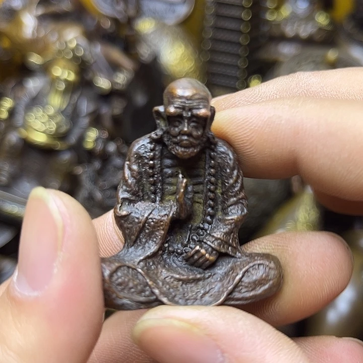 诚信经营精美铜器