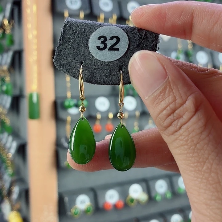 和田玉18K金镶嵌耳饰