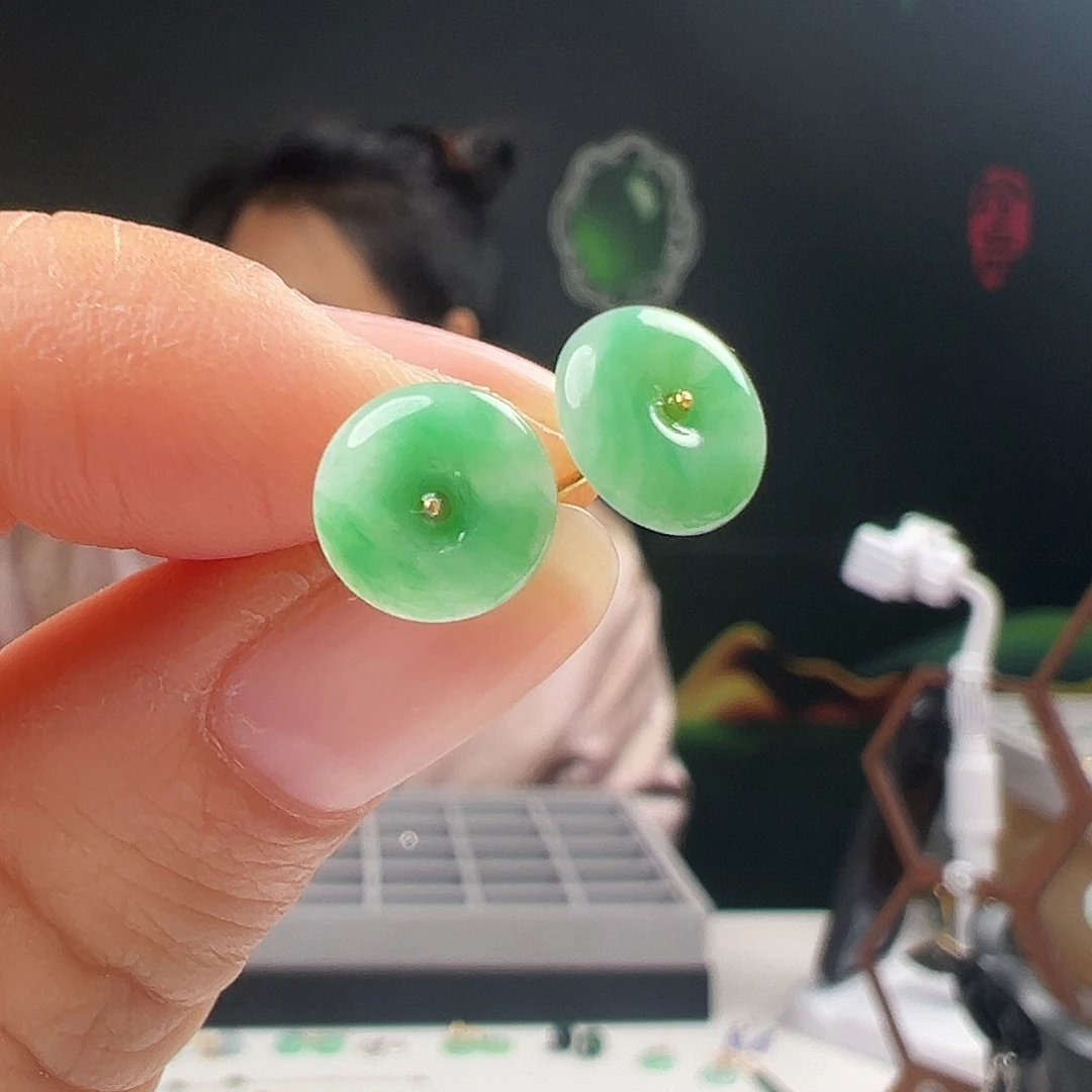 银S925镶嵌翡翠耳饰