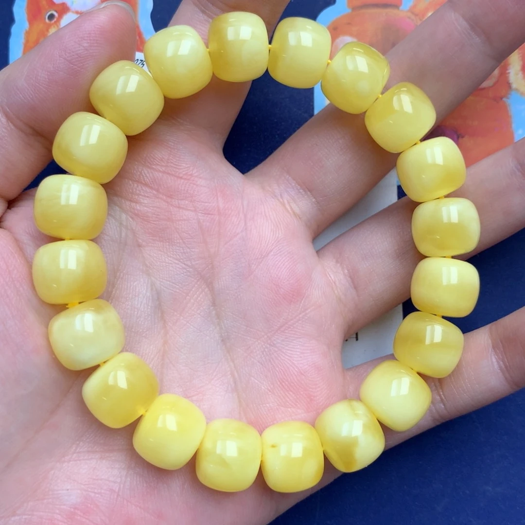 蜜蜡未镶嵌珠宝奇石260