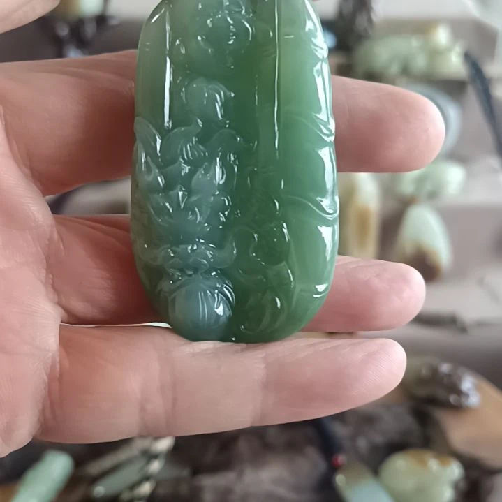 和田玉（糖玉）未镶嵌颈饰