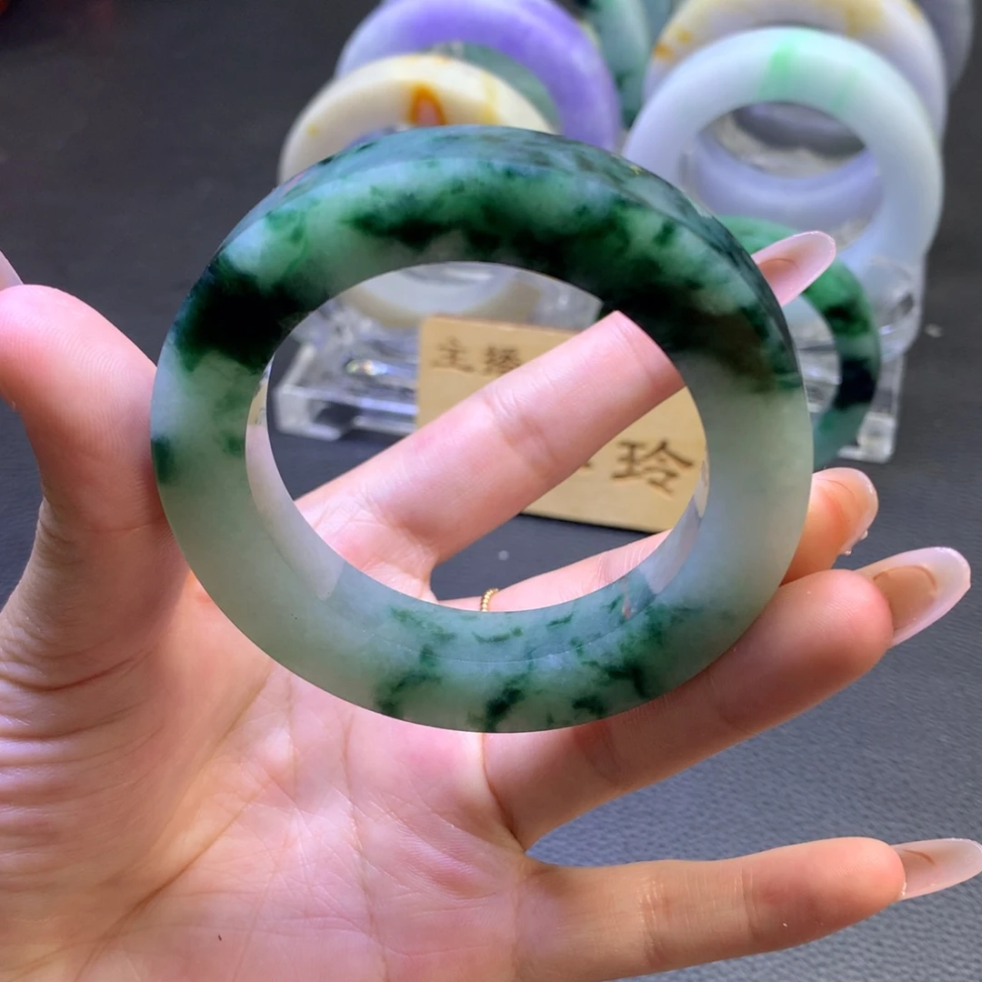 未镶嵌翡翠定制翡翠