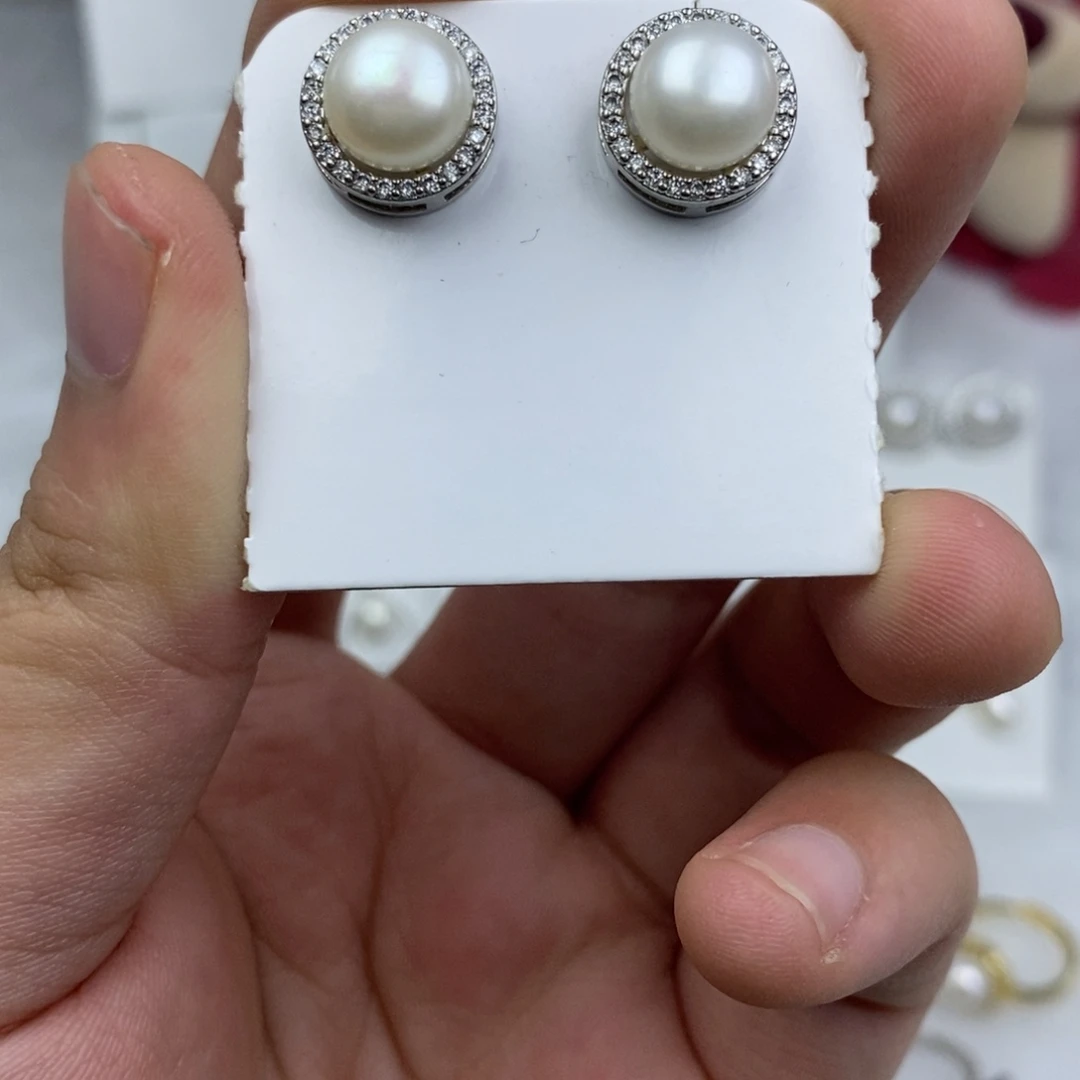 耳饰淡水珍珠未镶嵌