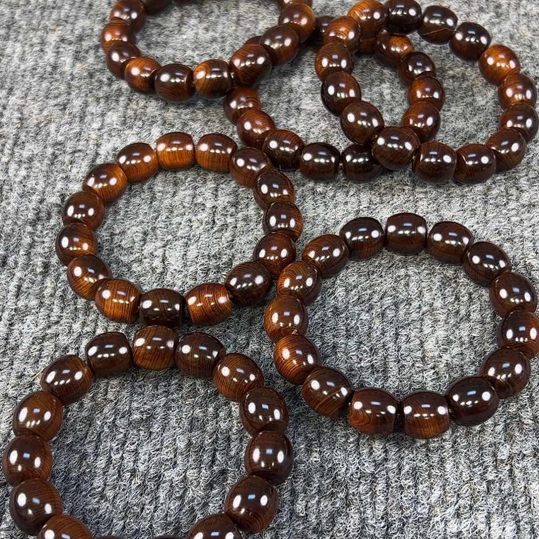 崖柏太行崖柏崖窝天品黑金刚舍利骨15/16，奇楠香