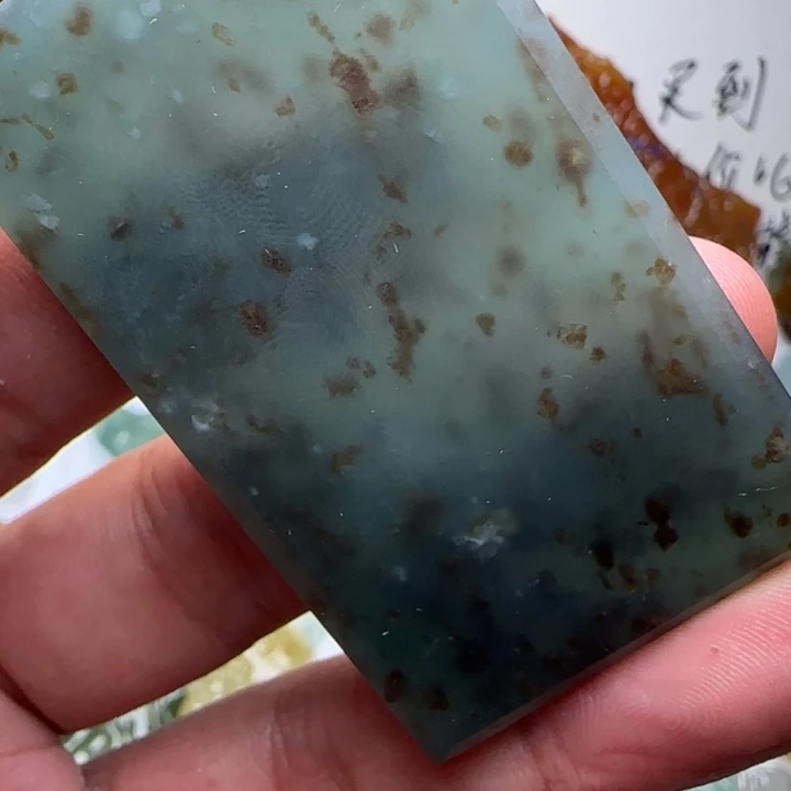定制翡翠未镶嵌不包工