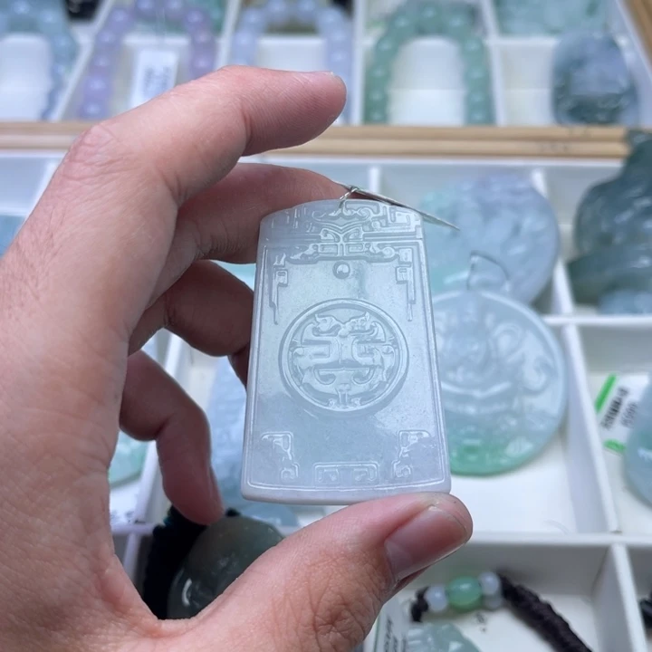 颈饰未镶嵌翡翠805