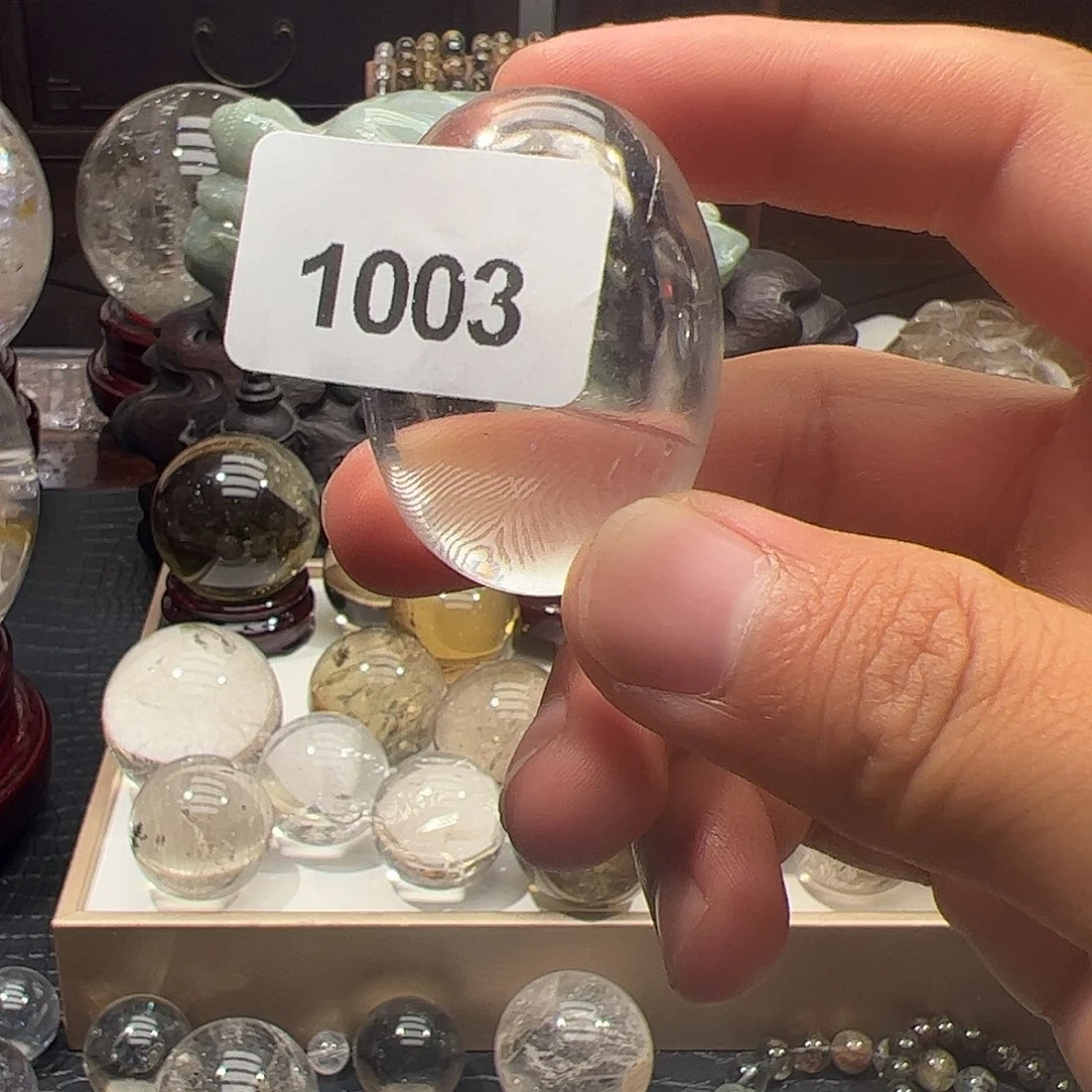 阿***娴未镶嵌摆件水晶….