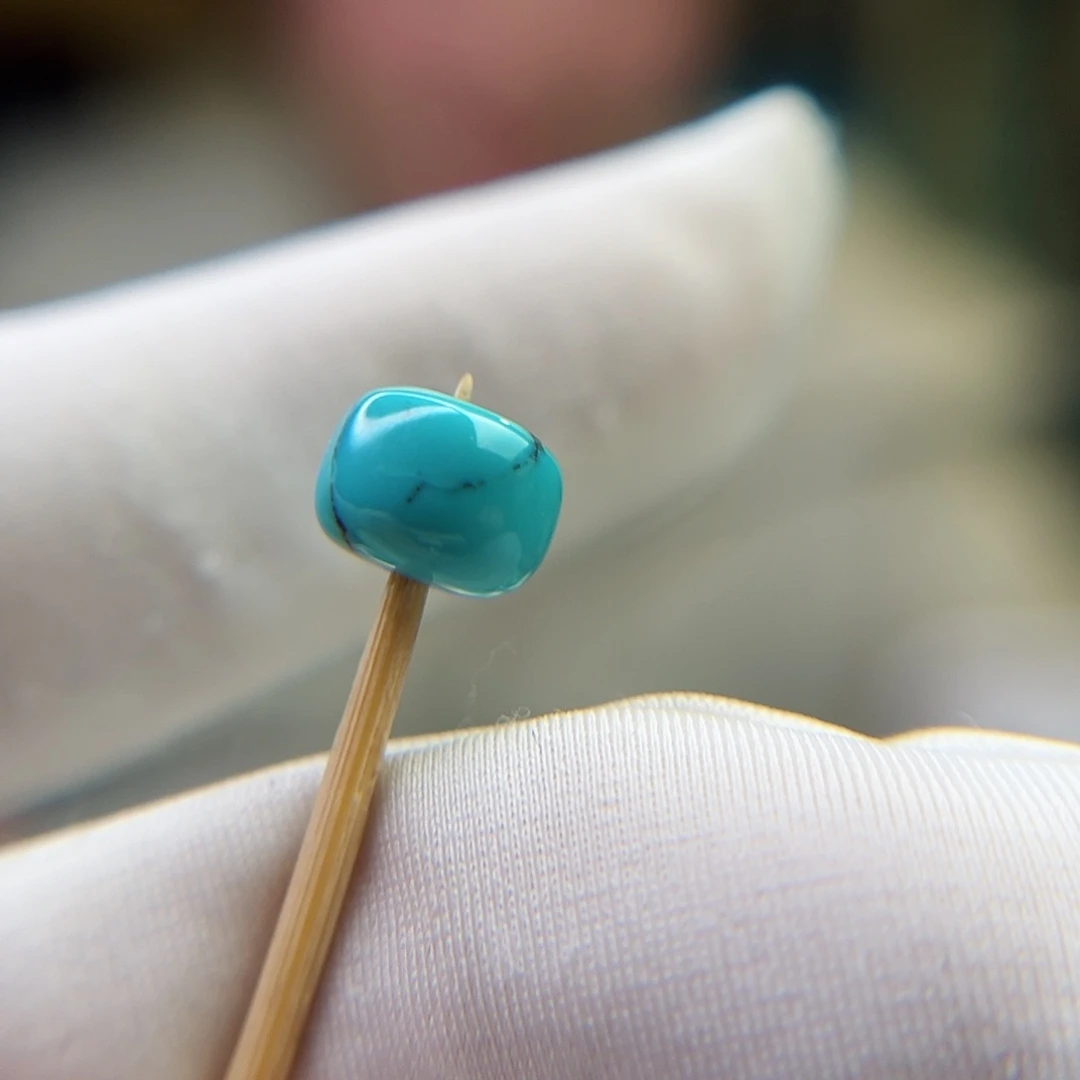 绿松石珠宝奇石未镶嵌8.6