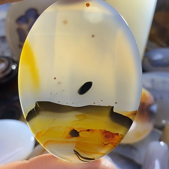 未镶嵌颈饰玛瑙/玉髓