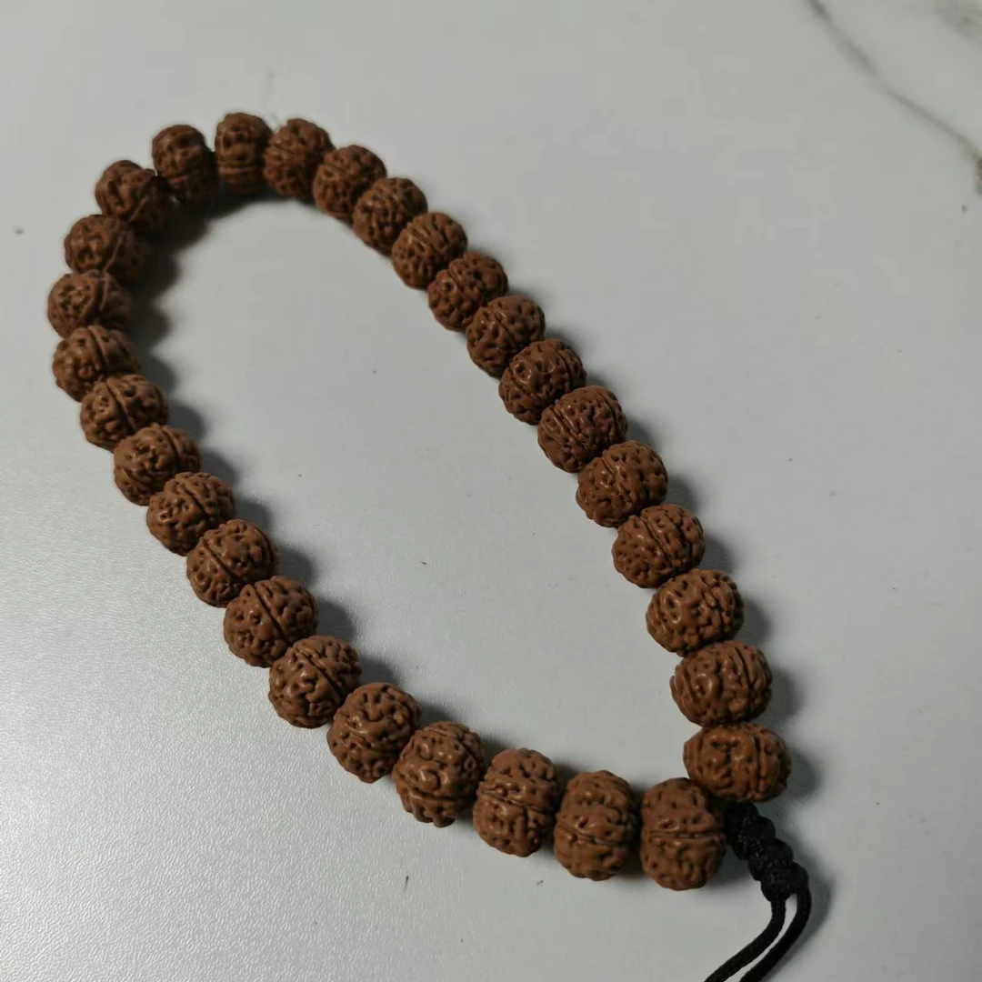 126号尺寸11mm左右金刚菩提手持一条《小鱼文玩》