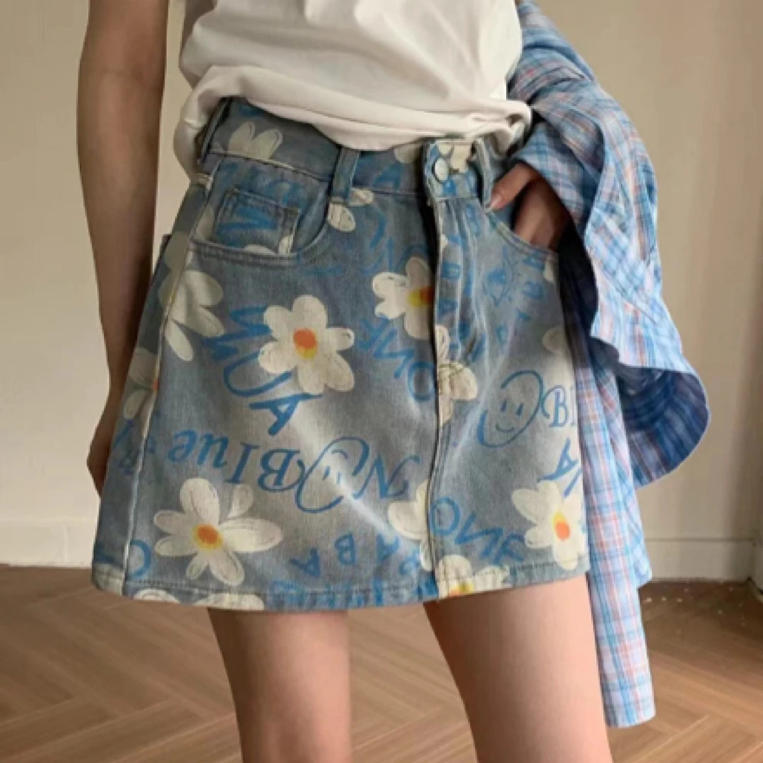 小雏菊印花高腰牛仔短裙女夏季显瘦防走光a字半身裙A字