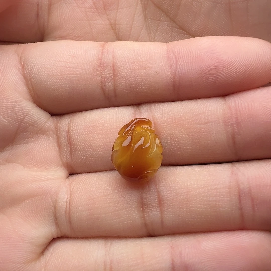 蜜蜡未镶嵌颈饰钱袋提溜