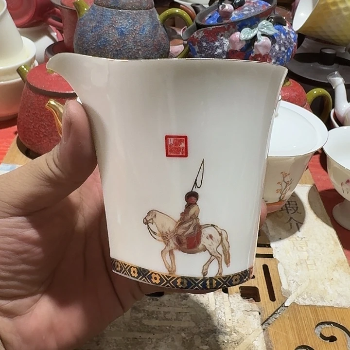 瑕疵茶具，介意勿拍