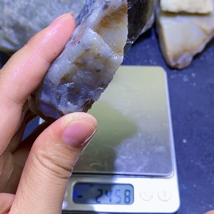 未镶嵌和田玉珠宝半成品
