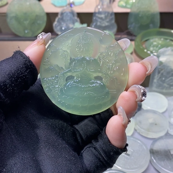 岫玉吊坠未镶嵌王**子吊坠