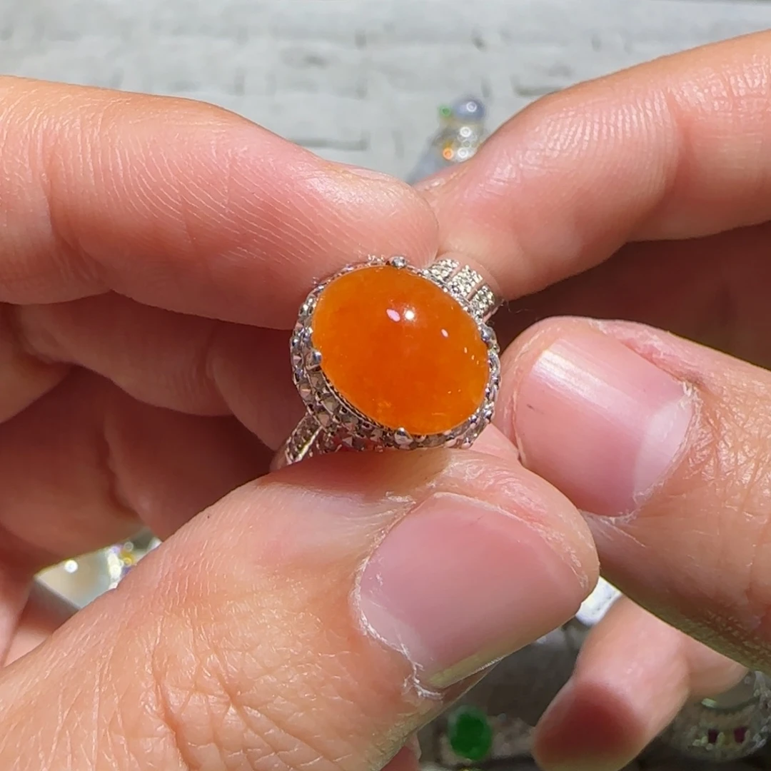 翡翠未镶嵌戒指翡翠