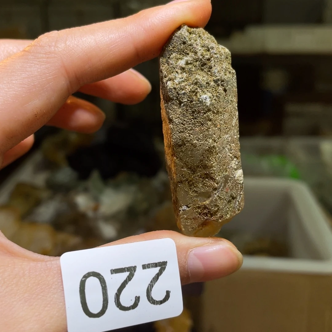 珠宝半成品水晶未镶嵌