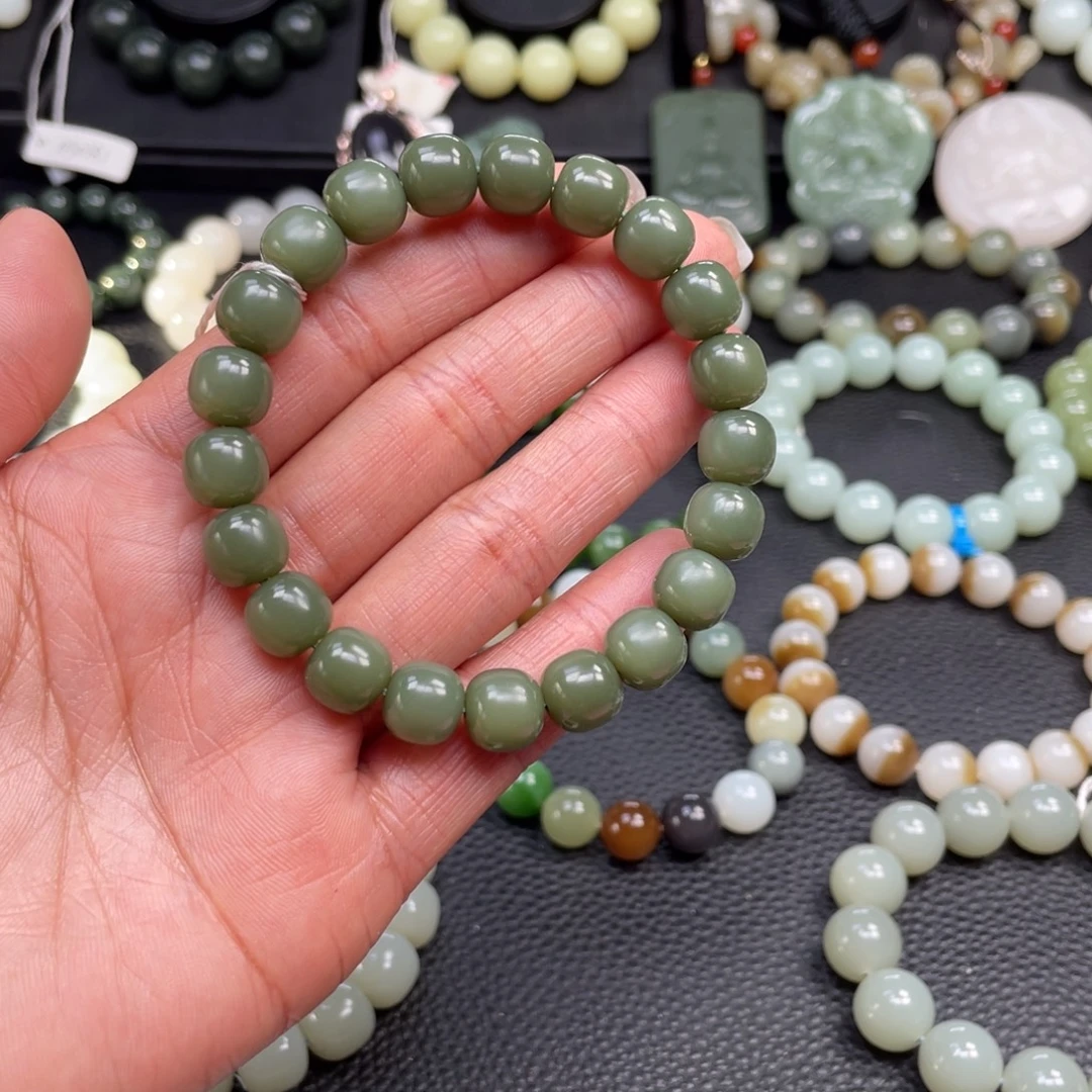 和田玉未镶嵌手链