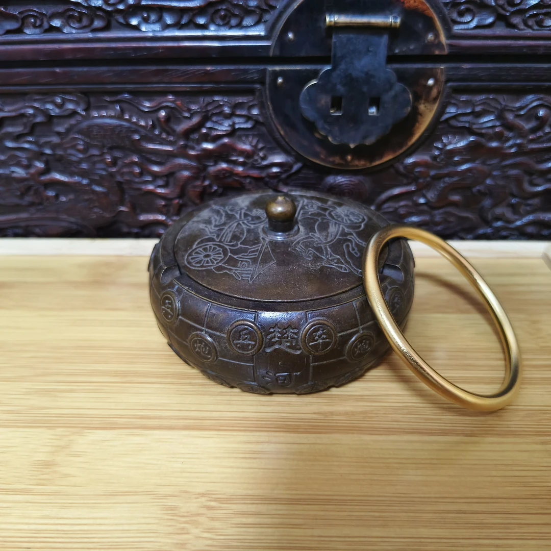 家居饰品现代工艺品SS02精美摆件当代复古摆件黄色手镯一个