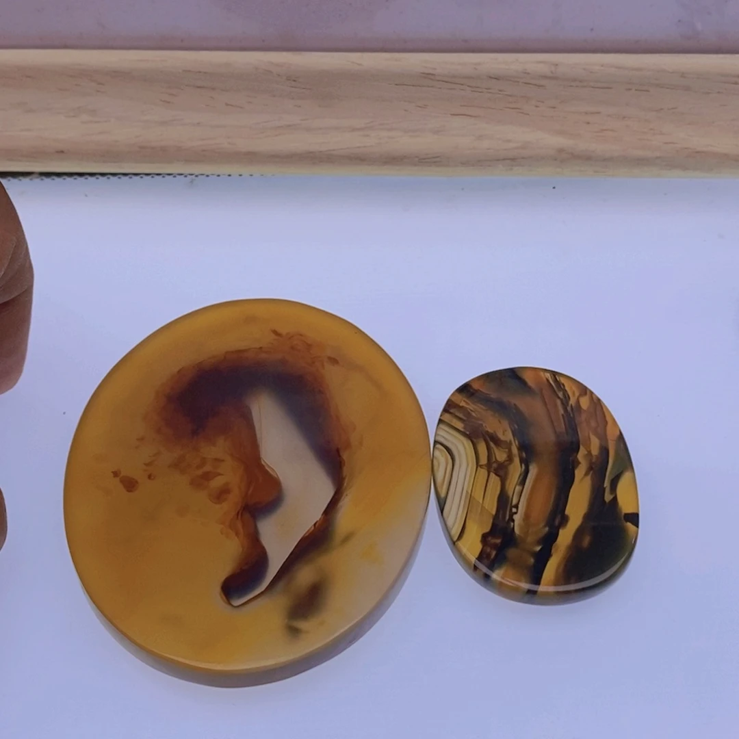 玛瑙/玉髓颈饰未镶嵌清**扇