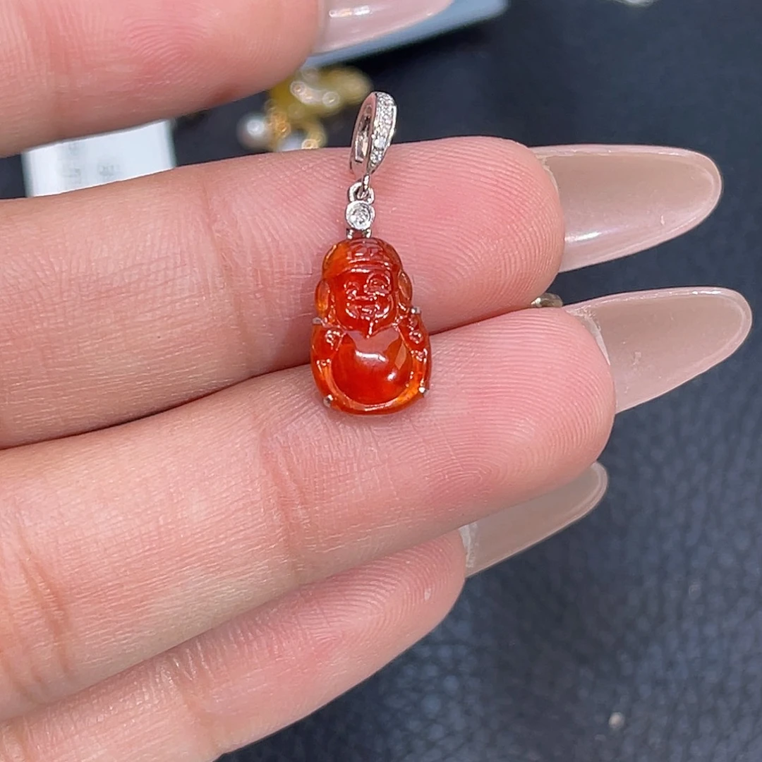 翡翠18K金镶嵌颈饰财神