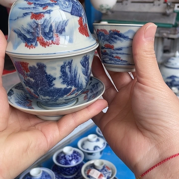 一***粥青花釉下彩盖碗杯子2个小杯子