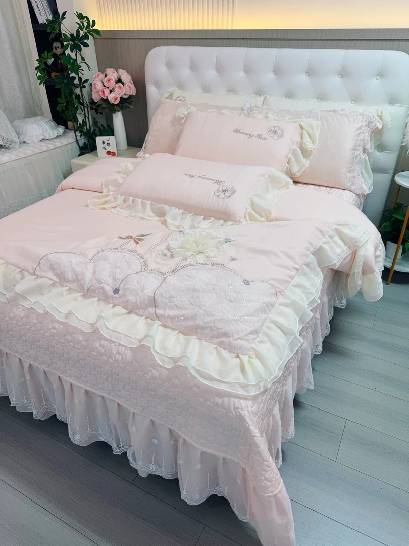 高档床盖款立体刺绣款被套四件套棉感纱布水洗绵床单被罩床上用品