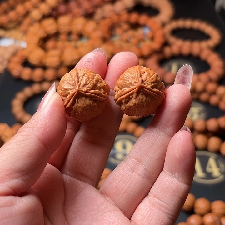 文玩核桃手串野生