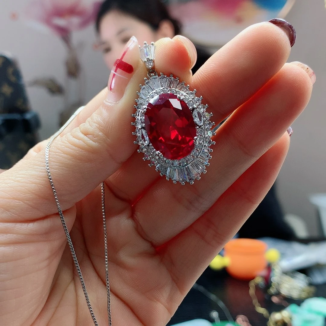 【闪购商品】红宝石吊坠(赠链)未镶嵌
