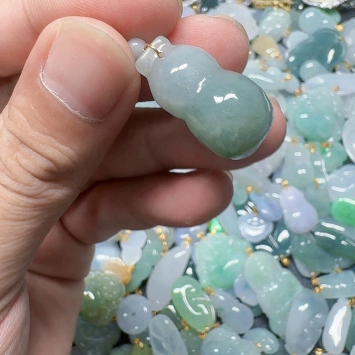 颈饰未镶嵌翡翠天然A货翡翠放漏