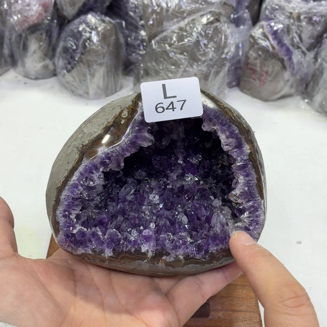水晶摆件未镶嵌天然紫水晶