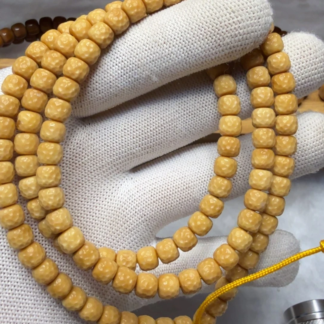 龙脊菩提吊坠龙脊