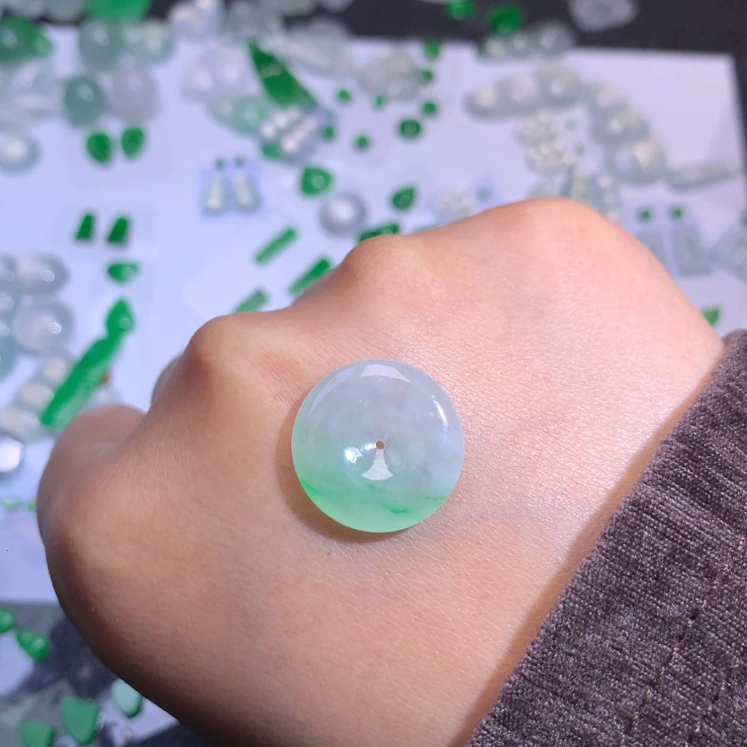 颈饰未镶嵌翡翠17.9-3.7