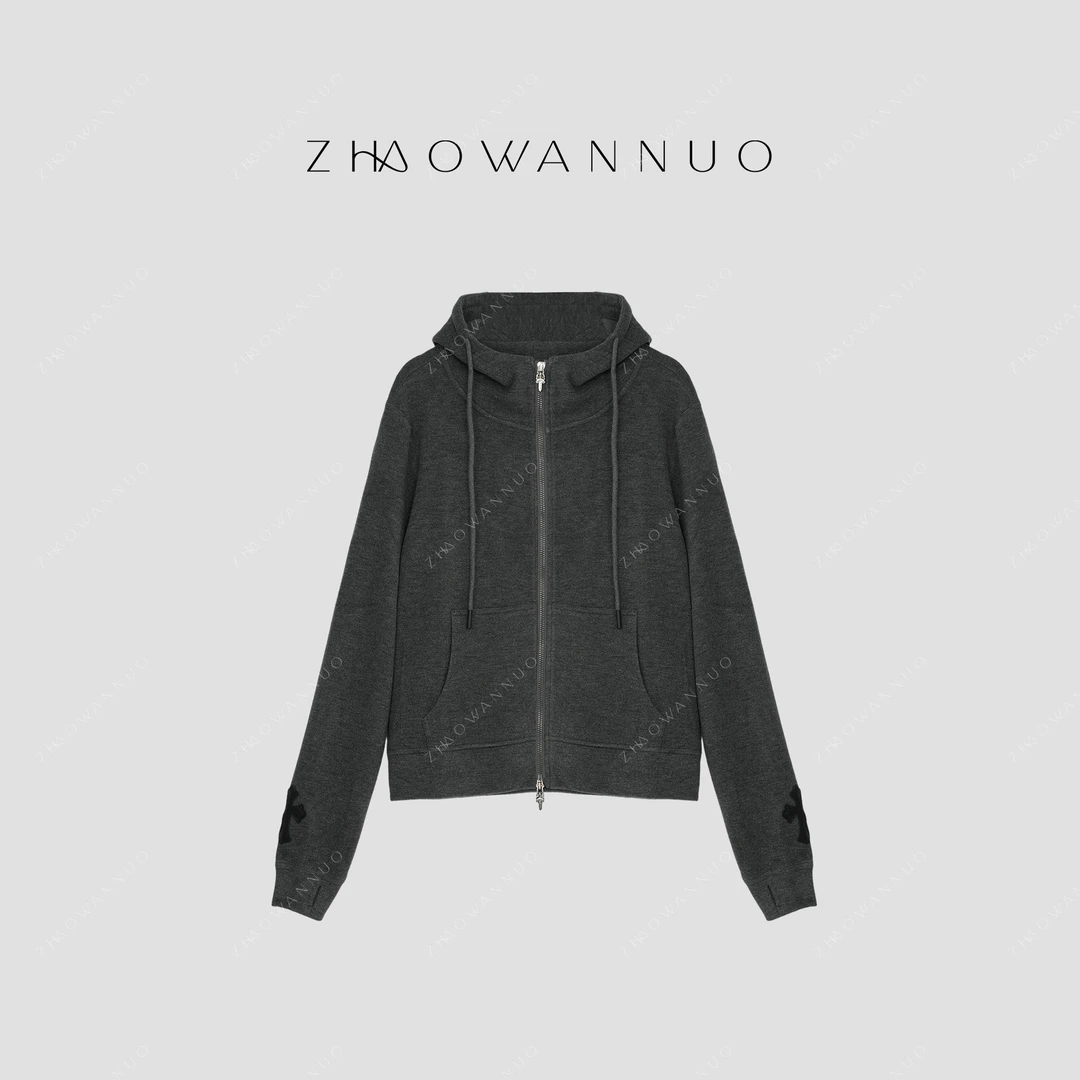 ZHAO WANNUO 丨 25 C.H早春百搭十字皮标设计连帽卫衣开衫NC0254