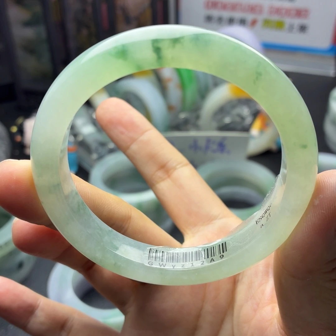 捌***）定制翡翠未镶嵌缅A翡翠多样性发一