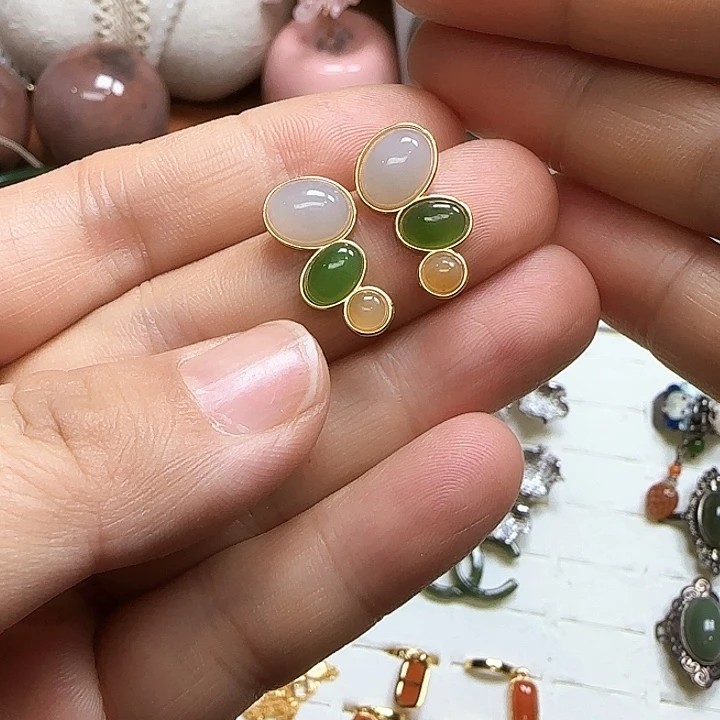 和田玉耳饰银S925镶嵌三***子