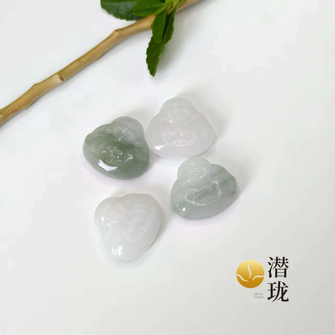 【潜珑】XY-1821高品质天山翠白月光抱抱佛吊坠多样性28*12mm