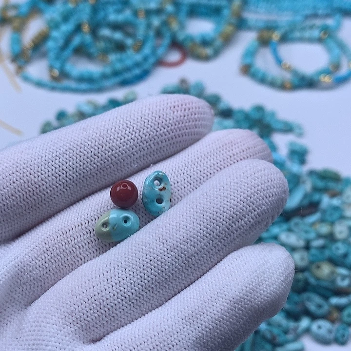 余***李南红玛瑙未镶嵌珠宝奇石