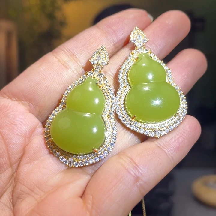 和田玉未镶嵌颈饰多样性发货，发其一