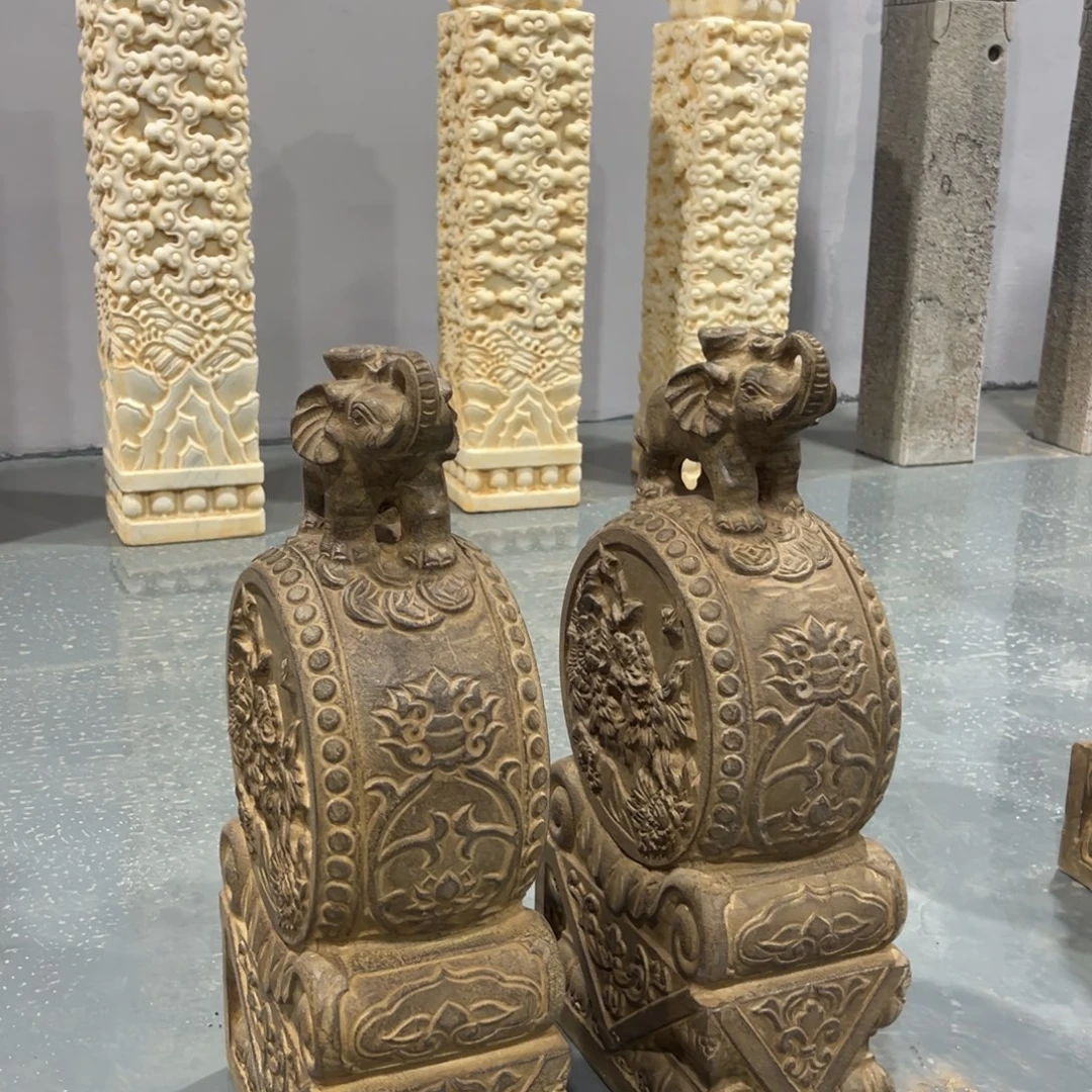 黑青石材质抱鼓石