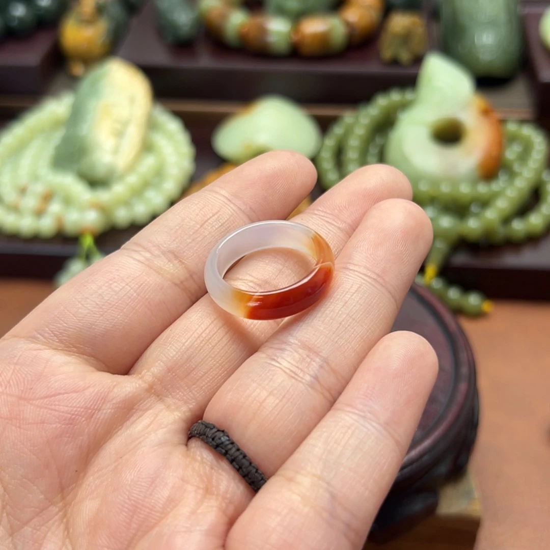 和田玉未镶嵌珠宝奇石