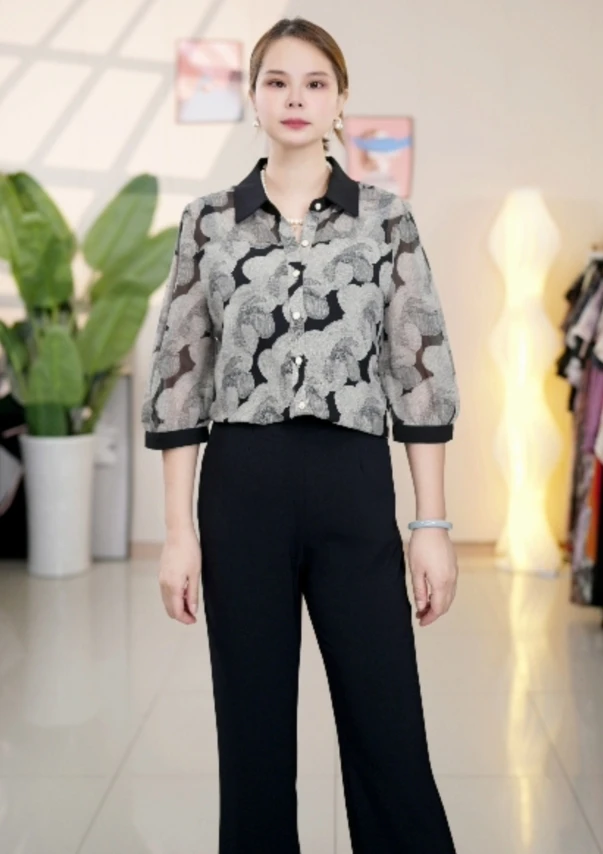 S005 碎花雪纺中袖女衬衣2025新款洋气中年妈妈气质宽松上衣