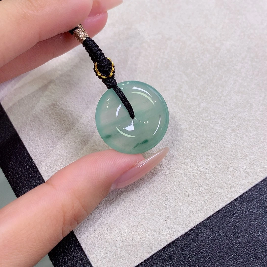 翡翠未镶嵌吊坠(不含链)21.7-4.7