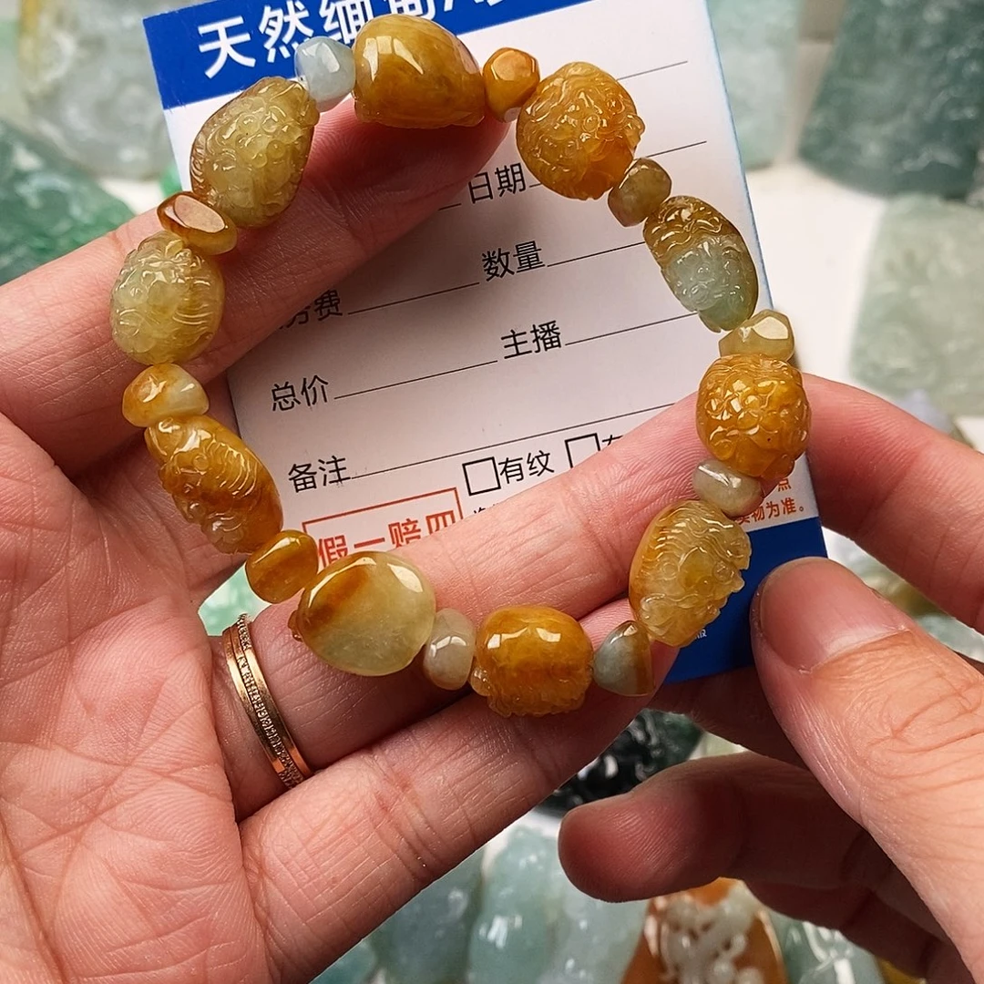 翡翠未镶嵌颈饰钟馗手串