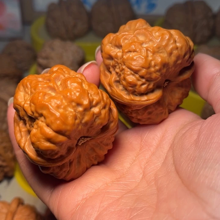 核桃蛙蛙40大肚。。。。。。