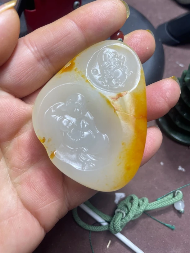 和田玉 吊坠 财富