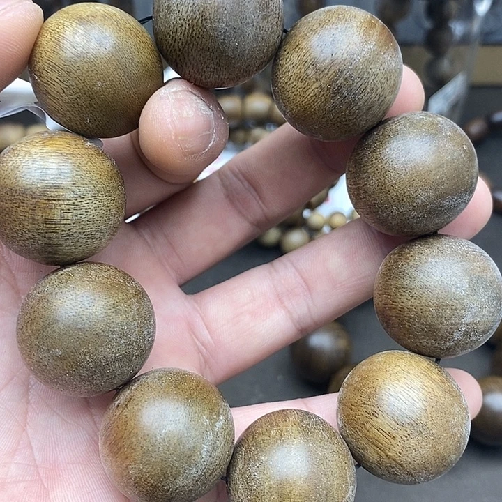 用***5沉香沉香碎屑越南富森野生红土38