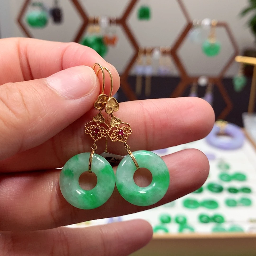 翡翠18K金镶嵌耳饰天然翡翠