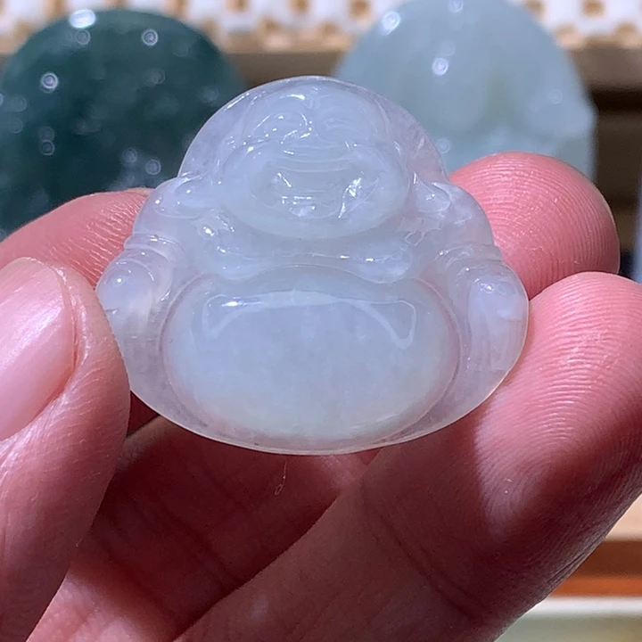 翡翠未镶嵌颈饰炸  佛公