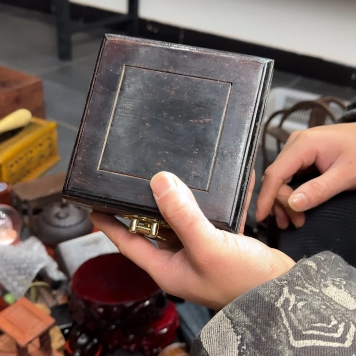 摆件橄榄核红木工艺品底座等